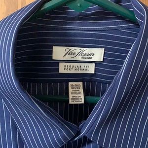 Men’s Van Heusen Dress Shirt